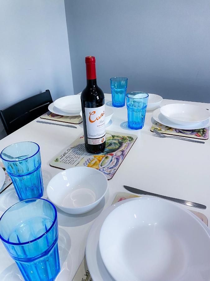 לונדון Stylish 1 Bedroom Flat In Wood Green מראה חיצוני תמונה
