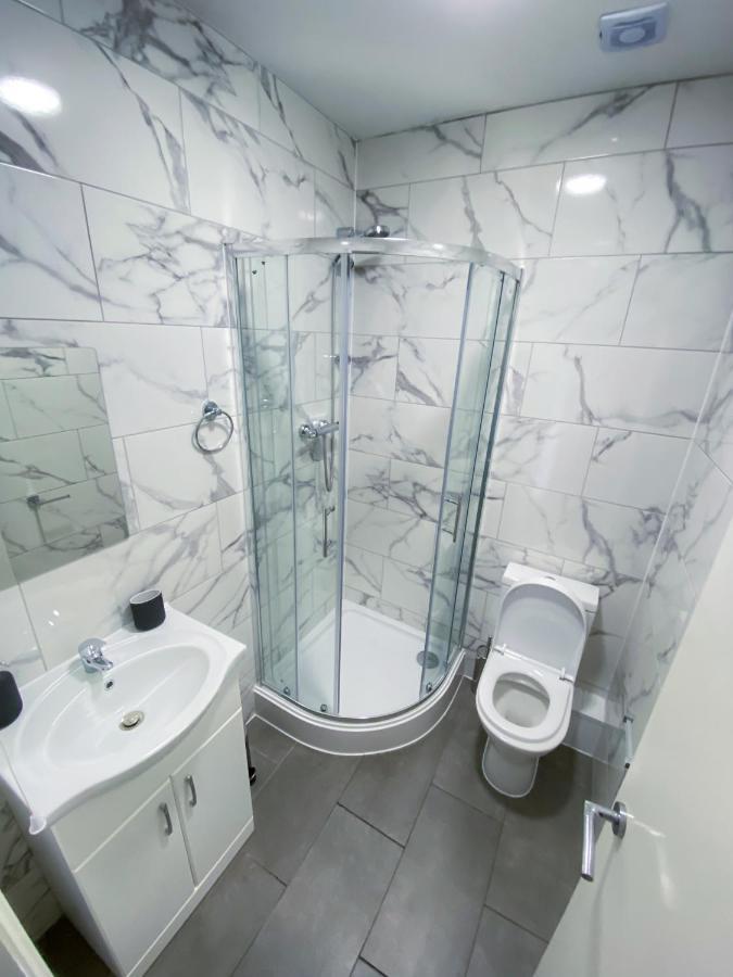 לונדון Stylish 1 Bedroom Flat In Wood Green מראה חיצוני תמונה